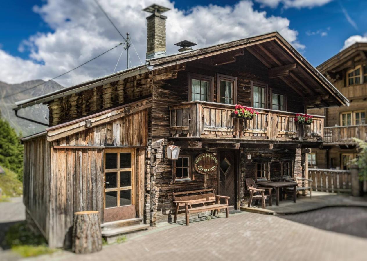 Hotel Silbertal - Almhuetten Sölden Buitenkant foto