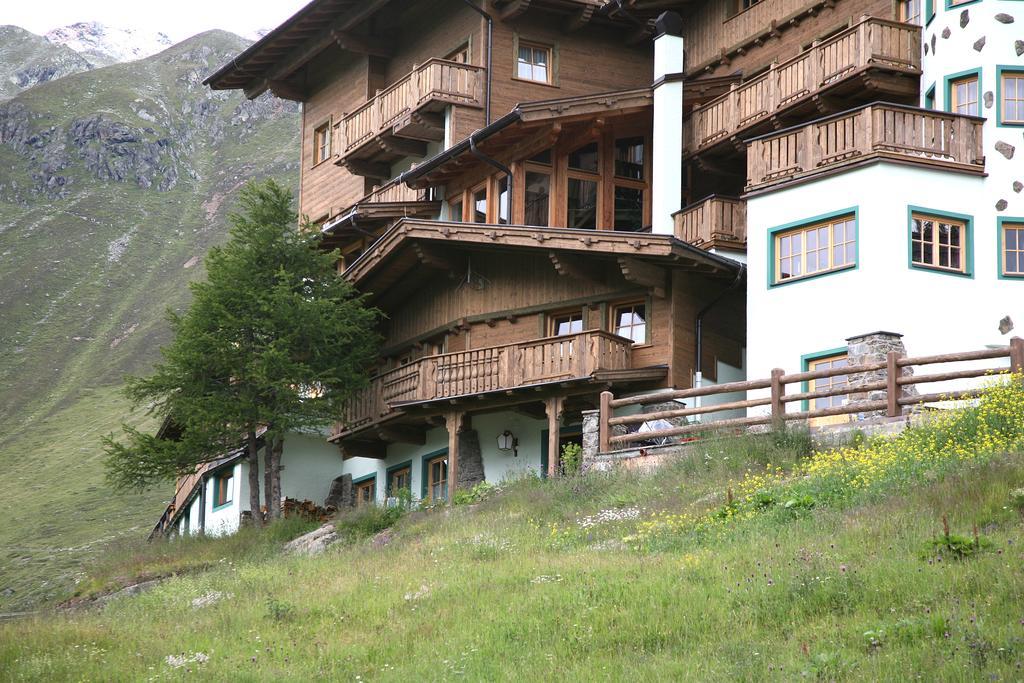 Hotel Silbertal - Almhuetten Sölden Kamer foto